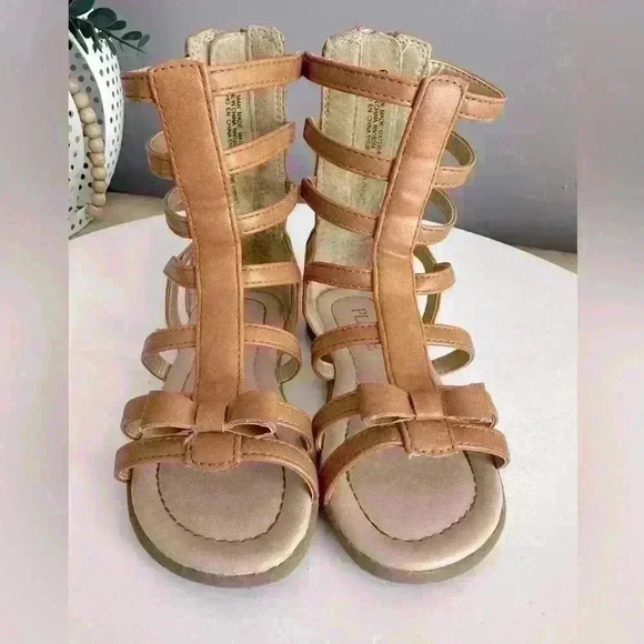 Children's Place Gladiator Faux Leather Sandals (SH23) - Picture 3 of 8